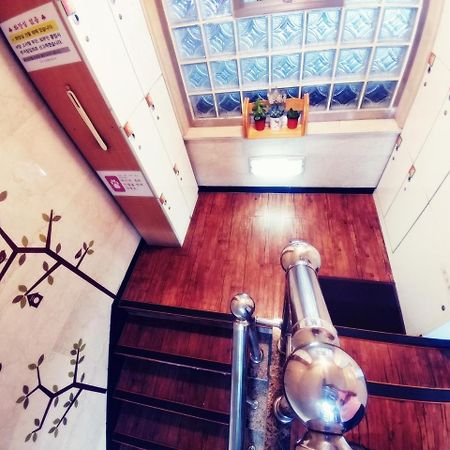 Easylivingtel Hotel Szöul Kültér fotó